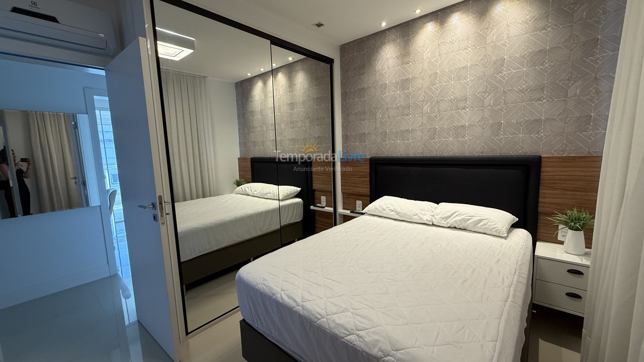 Apartamento para alquiler de vacaciones em Itapema (Meia Praia)