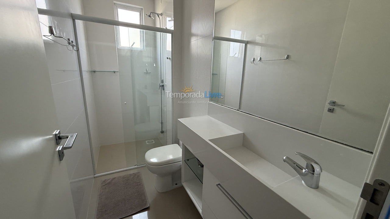 Apartamento para alquiler de vacaciones em Itapema (Meia Praia)