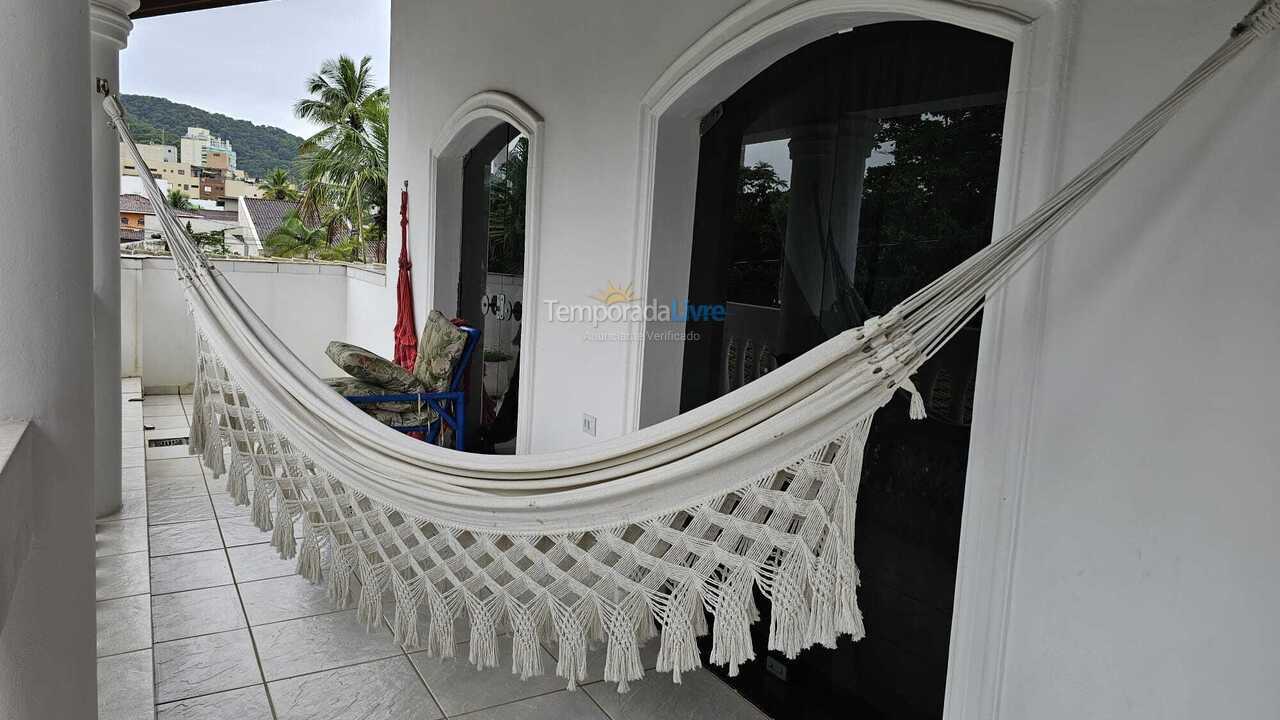 Casa para alquiler de vacaciones em Guarujá (Enseada)