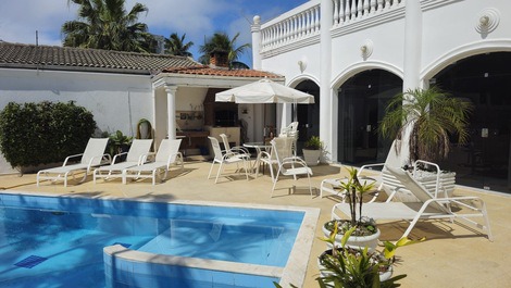 Hermosa casa frente a la playa