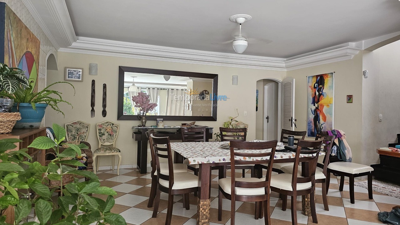 Casa para alquiler de vacaciones em Guarujá (Enseada)