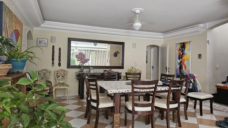 Hermosa casa frente a la playa