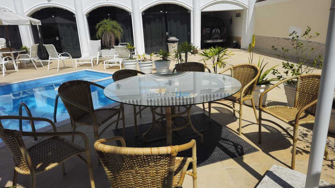 Casa para alquiler de vacaciones em Guarujá (Enseada)