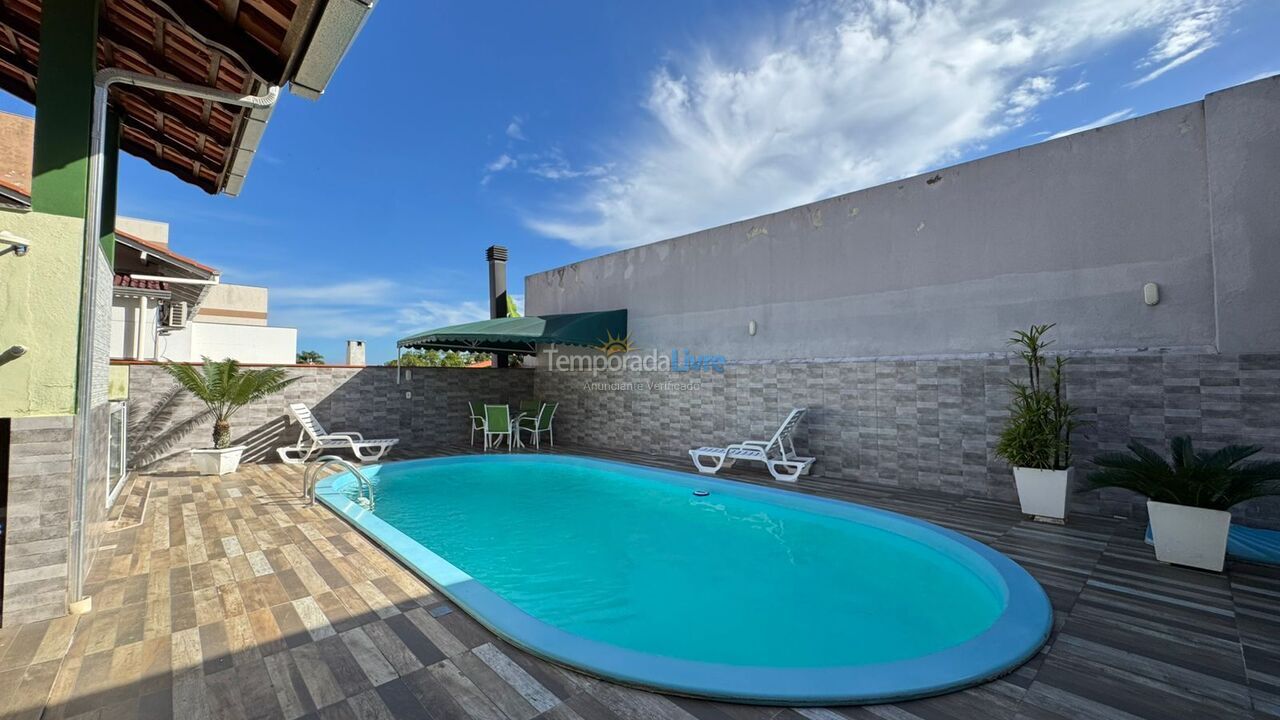 House for vacation rental in Bombinhas (Praia de Zimbros)