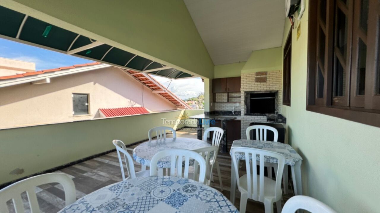 House for vacation rental in Bombinhas (Praia de Zimbros)