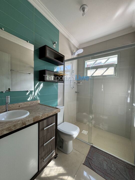 House for vacation rental in Bombinhas (Praia de Zimbros)