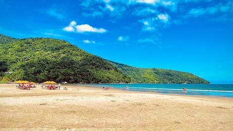 Hermosa casa de temporada, de 10 a 20 personas, en Praia da Lagoinha.