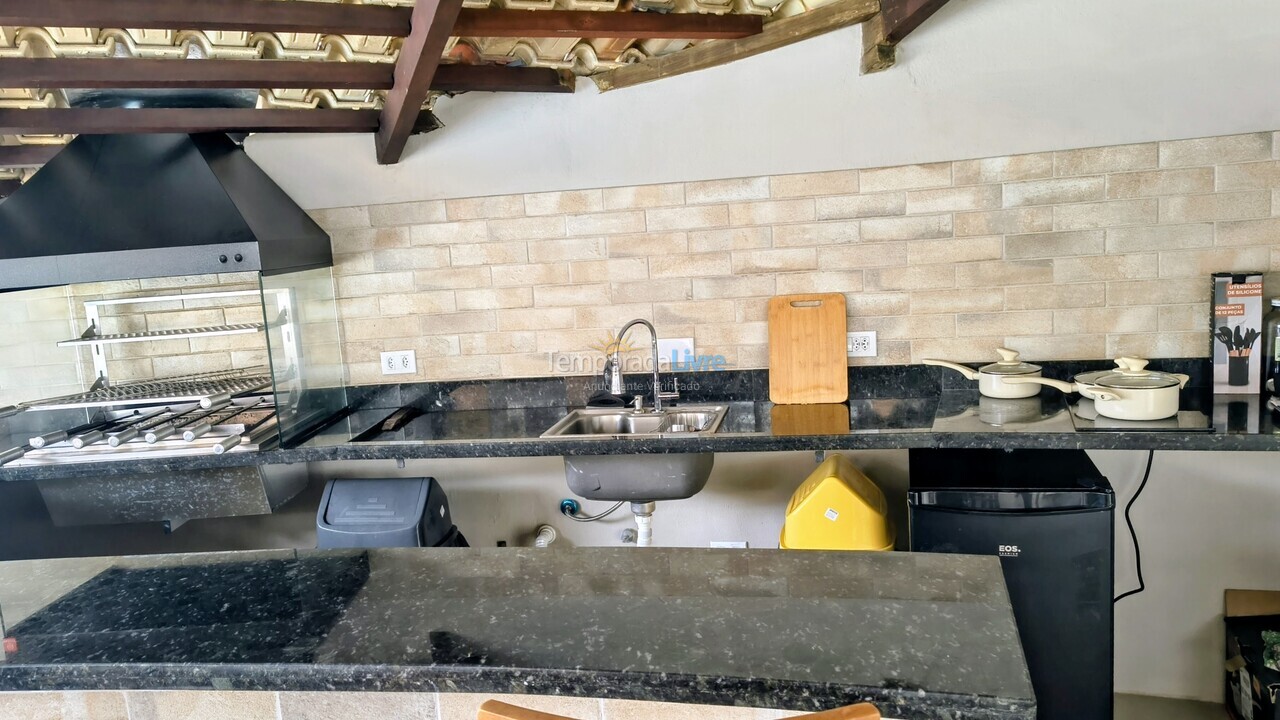 House for vacation rental in Ubatuba (Praia das Toninhas)