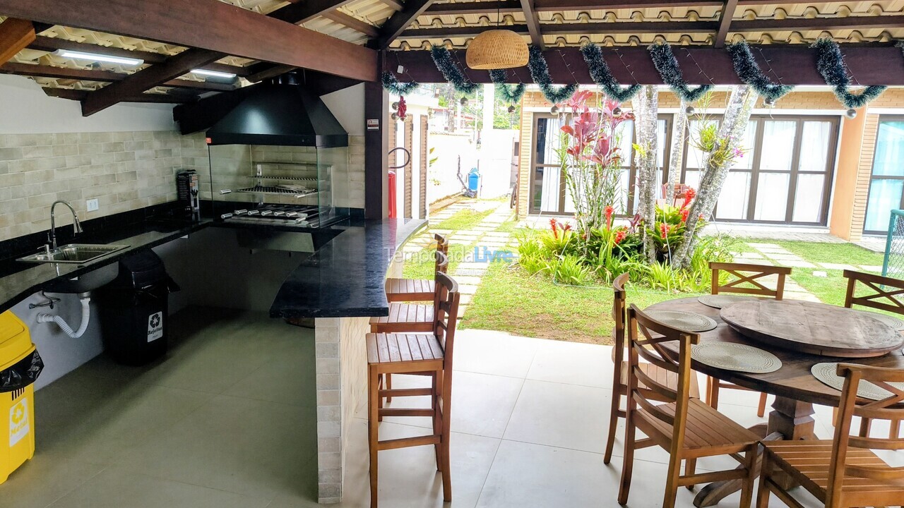 House for vacation rental in Ubatuba (Praia das Toninhas)