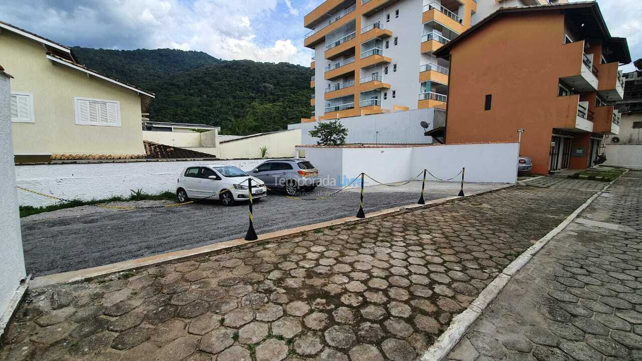 House for vacation rental in Ubatuba (Praia das Toninhas)