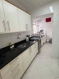 Precioso apartamento cerca de bares, centro comercial y acuario.