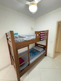 Precioso apartamento cerca de bares, centro comercial y acuario.