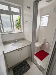 Precioso apartamento cerca de bares, centro comercial y acuario.