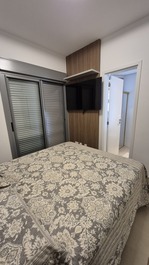 Apartamento Lindo 3 suítes Pe na grama - módulo 7