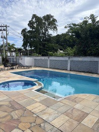 CHARMOSO PISO PLANTA BAJA IZQUIERDA EN JUQUEHY