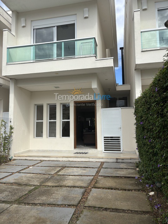Casa para alquiler de vacaciones em São Sebastião (Juquehy)