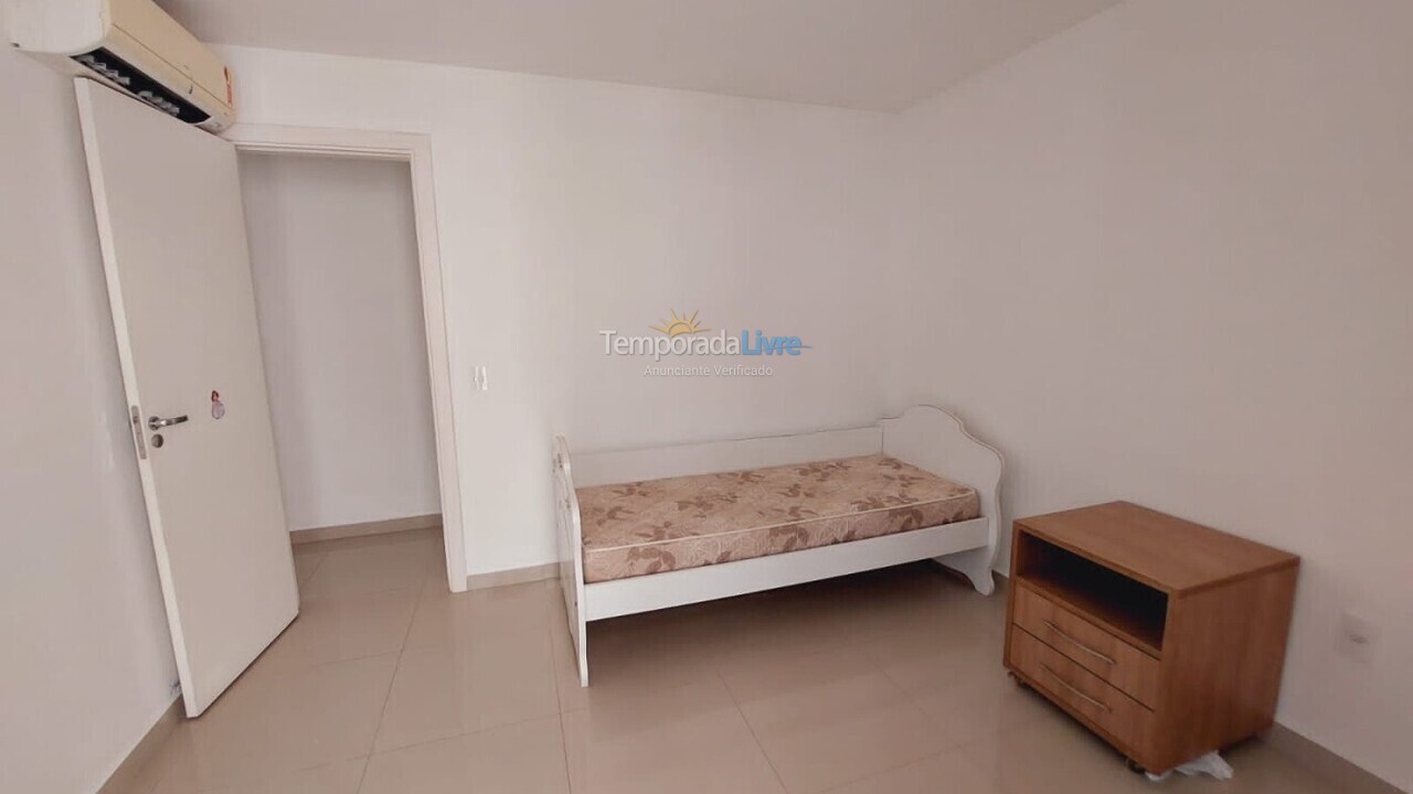 Apartamento para aluguel de temporada em Guarapari (Praia do Morro)
