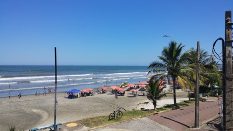 MINI POUSADA COM PISCINA, PÉ NA AREIA 😂⛱️🏊🏻 (somente 2 apartamentos)
