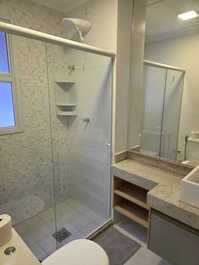 FABULOSO FRENTE COM AR 03 QUARTOS