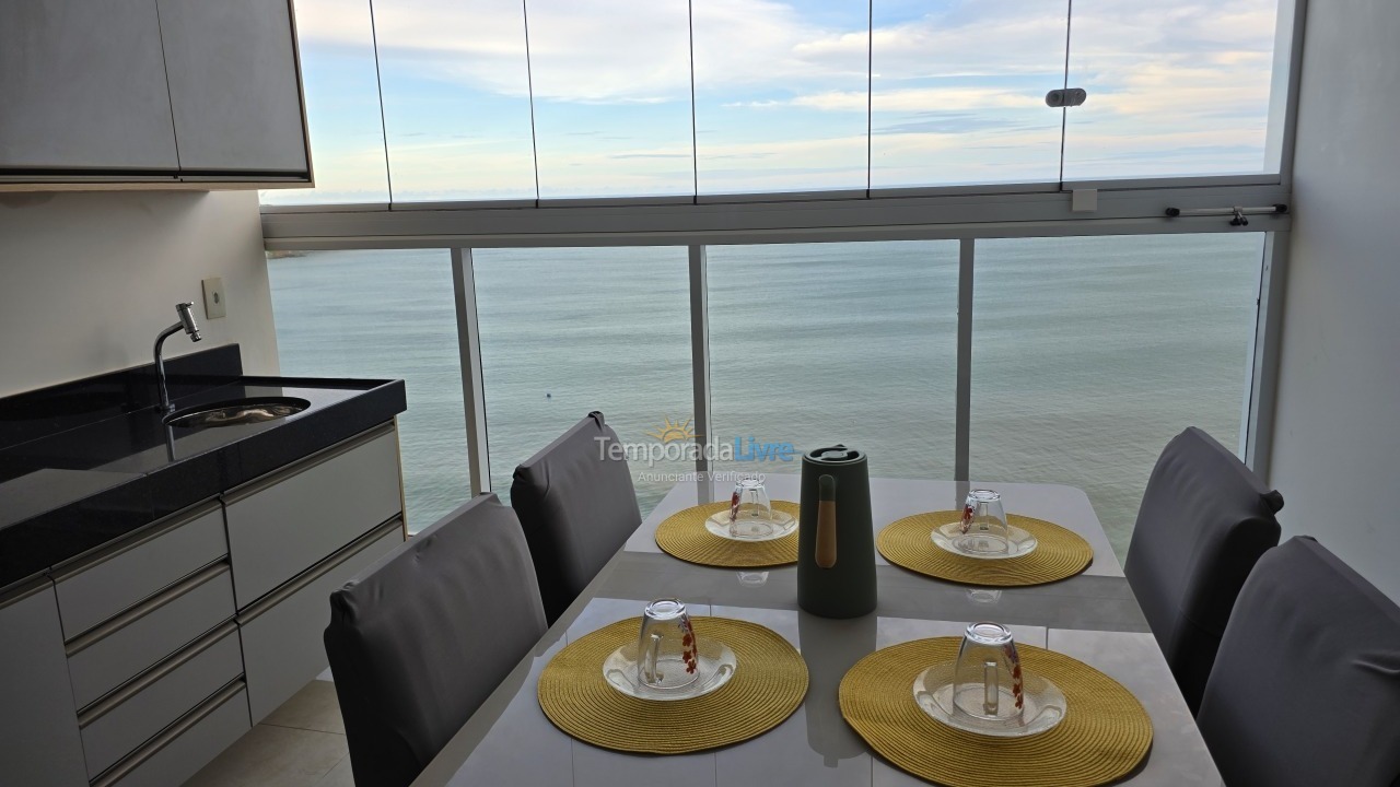 Apartamento para aluguel de temporada em Guarapari (Praia do Morro)