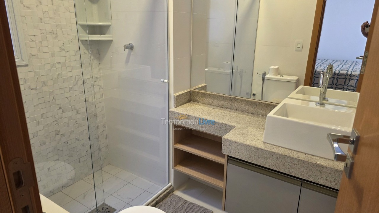 Apartamento para aluguel de temporada em Guarapari (Praia do Morro)