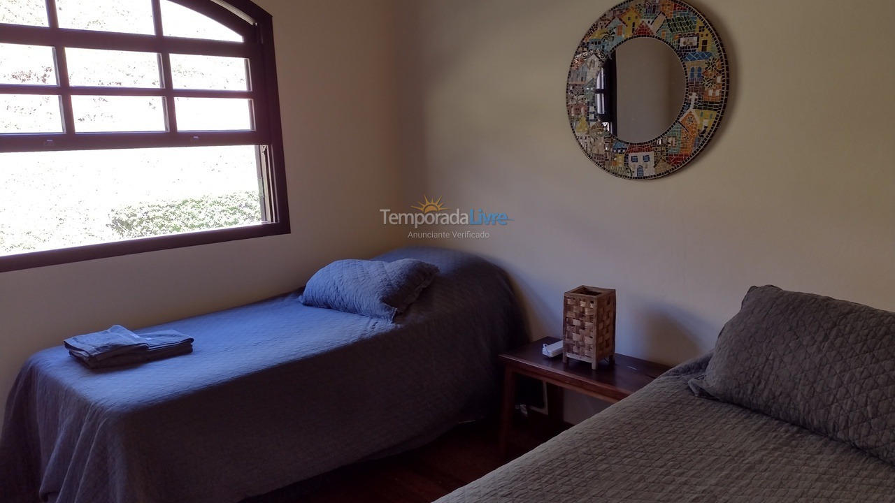 Casa para aluguel de temporada em São José dos Campos (Sao Francisco Xavier)