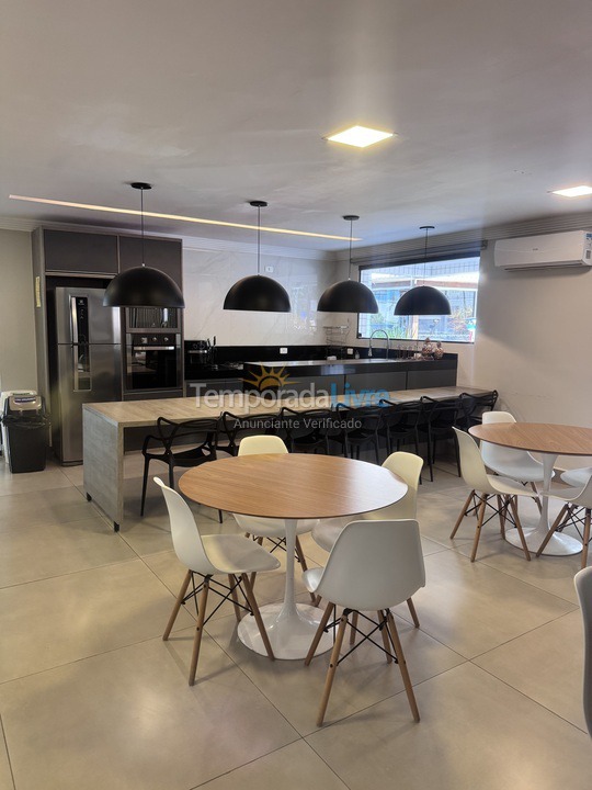 Apartamento para aluguel de temporada em Bertioga (Riviera de São Lourenço)