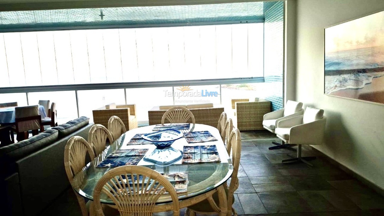 Apartment for vacation rental in Guarujá (Pitangueiras)