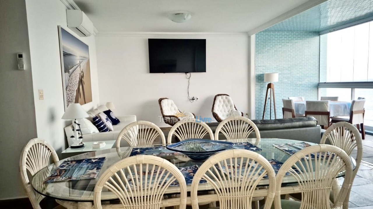 Apartment for vacation rental in Guarujá (Pitangueiras)
