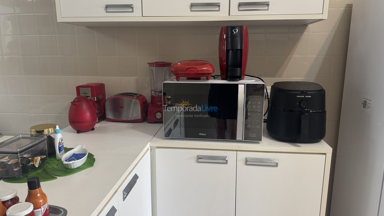 Apartment for vacation rental in Guarujá (Pitangueiras)