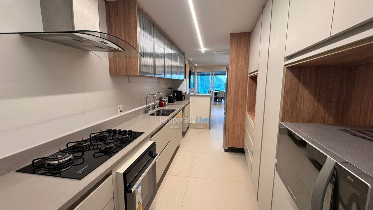 Apartamento para aluguel de temporada em Bertioga (Riviera de São Lourenço)