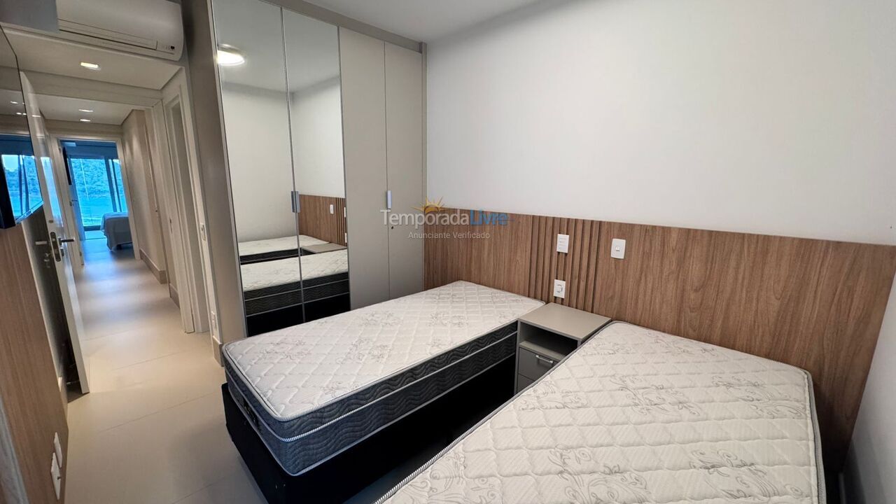 Apartamento para aluguel de temporada em Bertioga (Riviera de São Lourenço)
