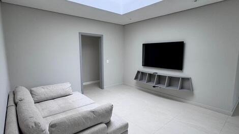 EXCLUSIVA PROPIEDAD FRENTE AL MAR