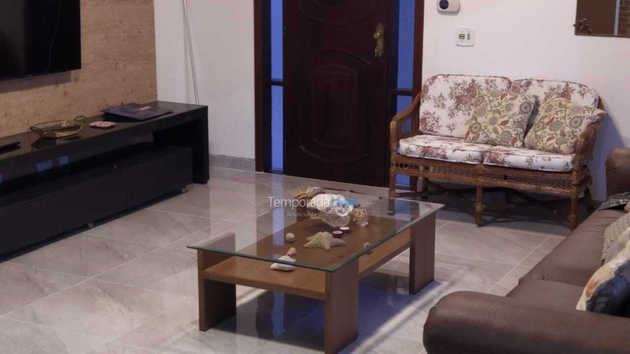 Casa para aluguel de temporada em Peruíbe (Estancia São José)