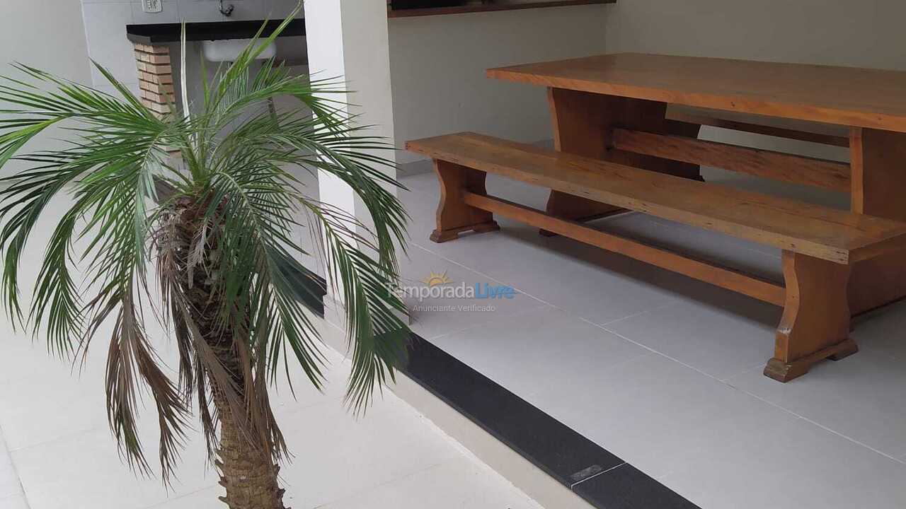 Casa para aluguel de temporada em Peruíbe (Estancia São José)