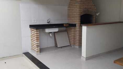 Casa pertinho da praia