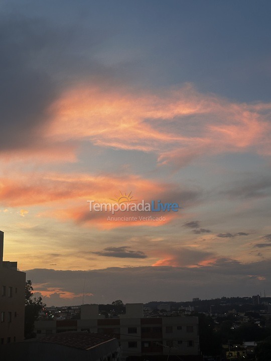 Apartamento para aluguel de temporada em Ribeirão Preto (Jardim Sumaré)