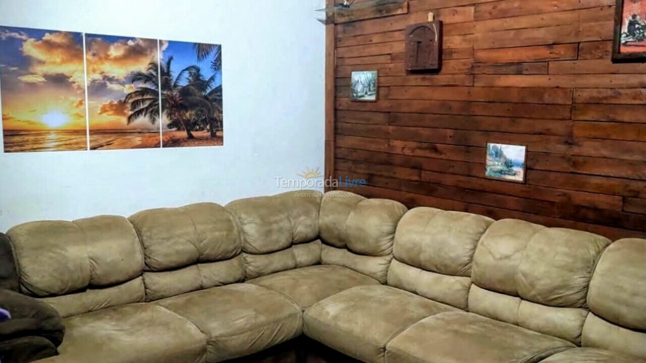 Casa para aluguel de temporada em Serra (Jacaraípe)