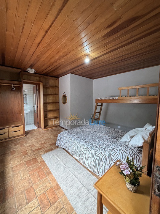 House for vacation rental in Campos do Jordão (Descansopolis)