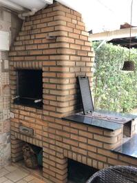 Large house with pool and sauna for up to 30 people.