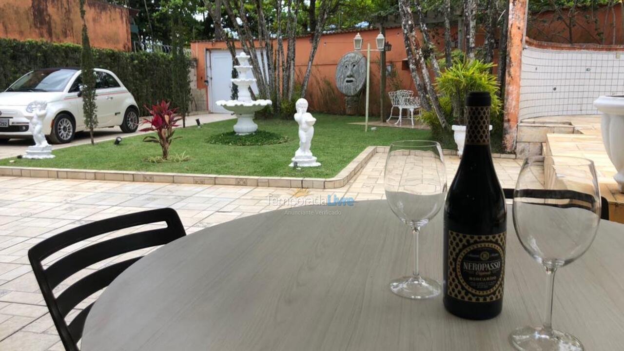 House for vacation rental in Guarujá (Praia do Pernambuco)