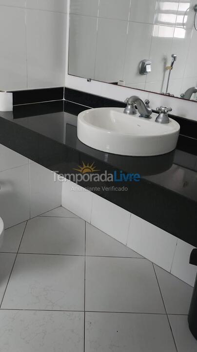 House for vacation rental in Guarujá (Praia do Pernambuco)