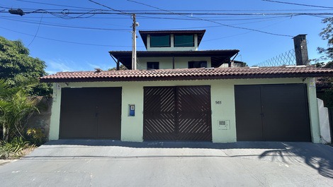 Faixada da frente da hospedagem