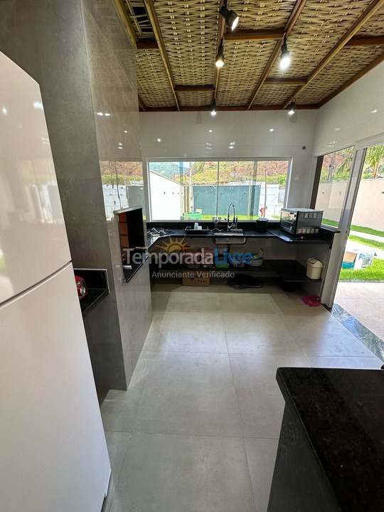 Casa para alquiler de vacaciones em Ubatuba (Maranduba)