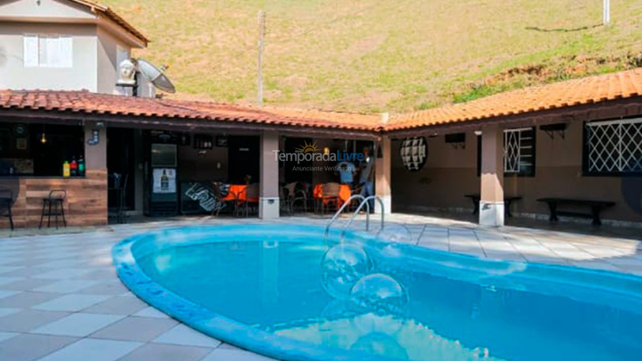 Chácara / sítio para aluguel de temporada em Igaratá (Condominio águas de Igarata)