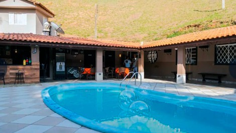 Piscina casa 02