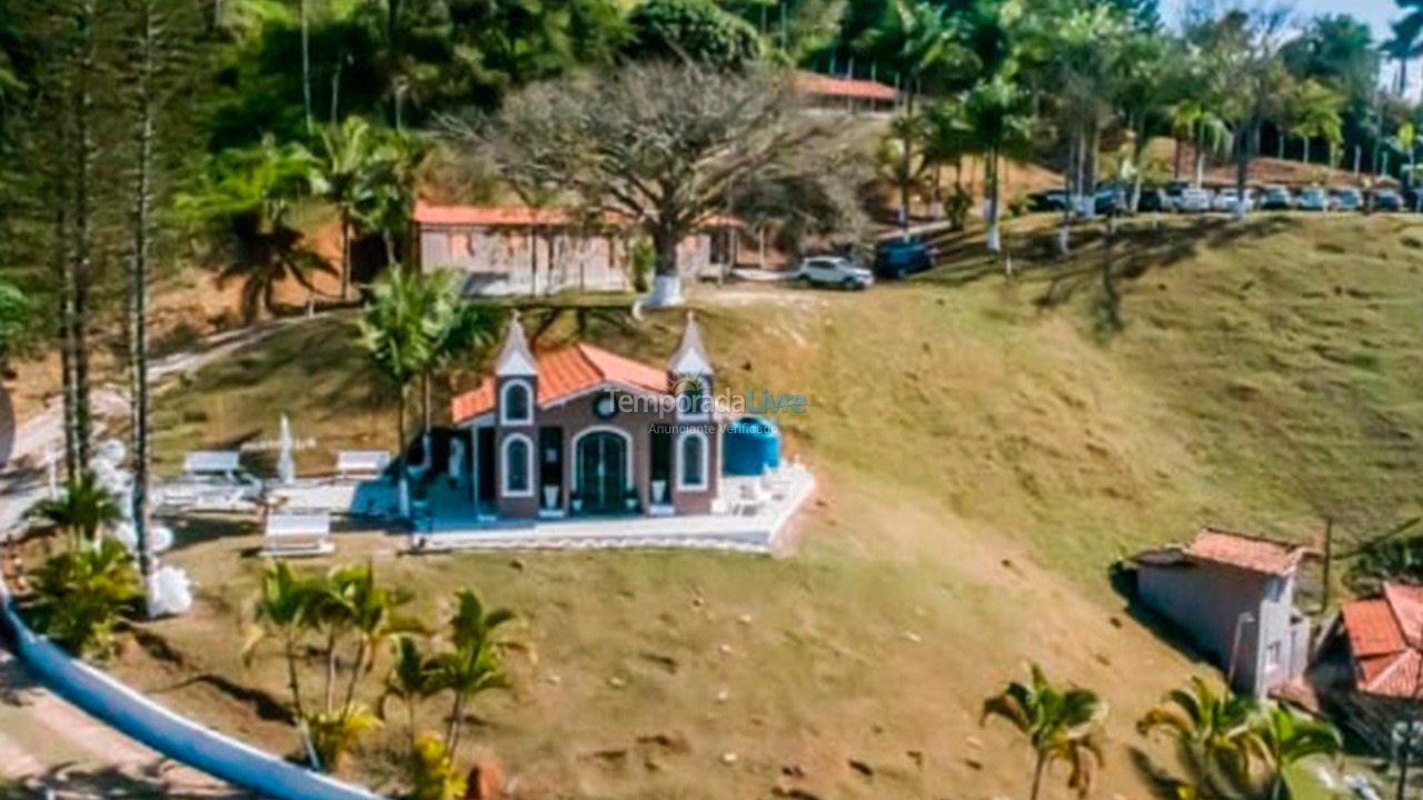 Chácara / sítio para aluguel de temporada em Igaratá (Condominio águas de Igarata)