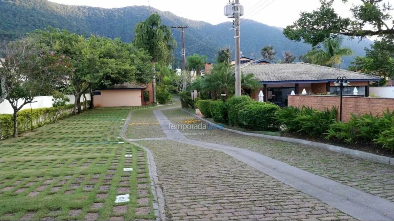 Apartment for vacation rental in São Sebastião (Maresias)