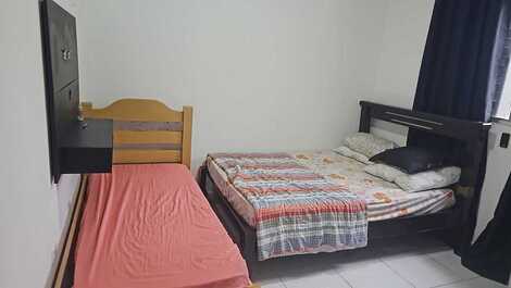 House with Pool in Mongaguá - Seasonal Rentals and Holidays