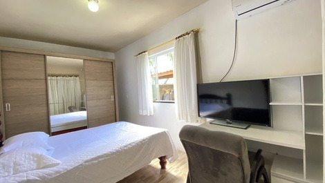 Hermosa casa con piscina en Mariscal